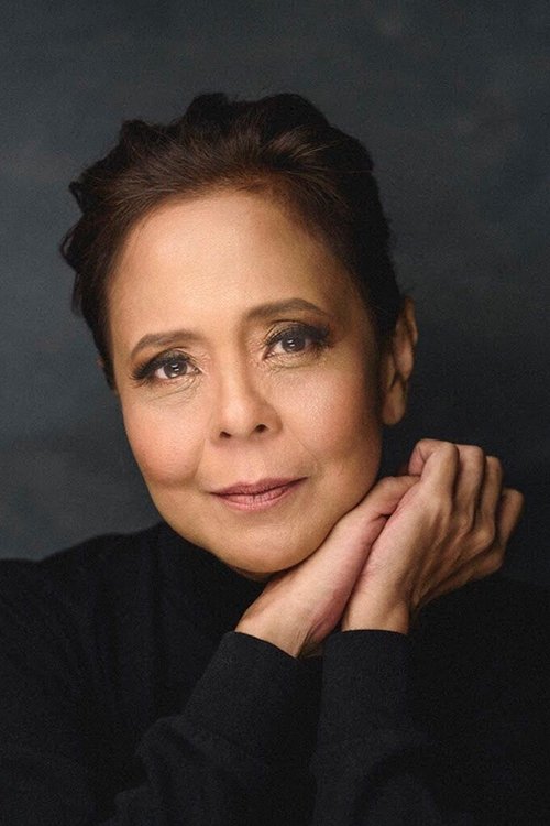 Dolly de Leon - Acting Profile Photo