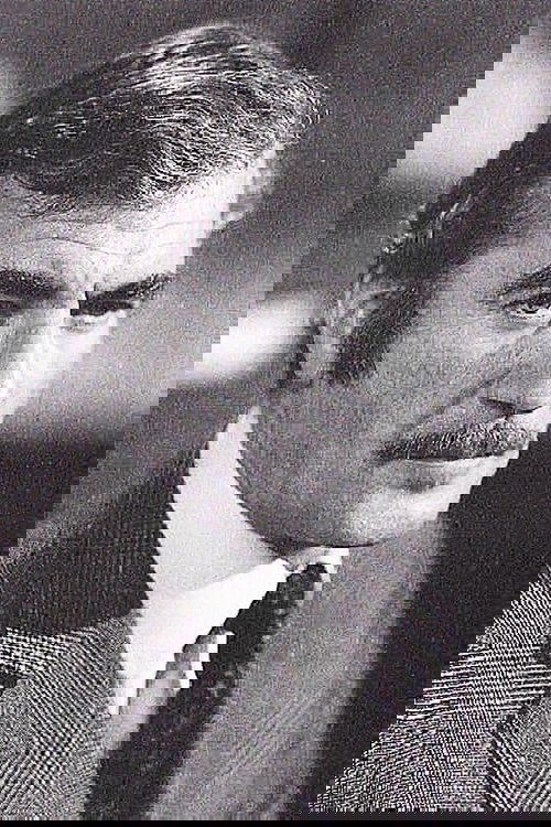 Nigel Davenport - Acting Profile Photo