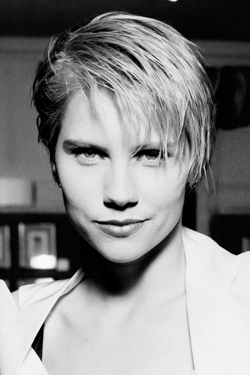 Sammi Davis - Acting Profile Photo