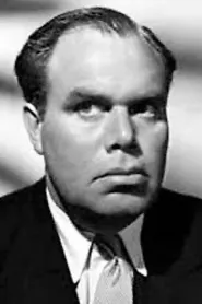 Peter Bull as Botschafter De Sadesky in Dr. Strangelove or: How I Learned to Stop Worrying and Love the Bomb