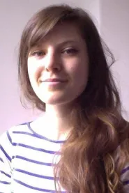 Alakina Mann as Anne Stewart in The Others