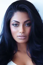 Chandrika Ravi as Ghost in Iruttu Araiyil Murattu Kuthu