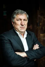 Veit Stübner as Atze in The Counterfeiters