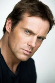 Michael Shanks as Bryce in Faces in the Crowd