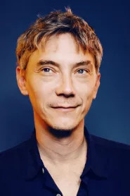 Swann Arlaud as Maître Vincent Renzi in Anatomy of a Fall