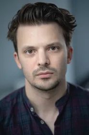 Richard Southgate as Kyle in High Strung