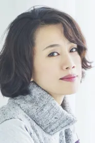 Makiko Watanabe as Mai in 37 Seconds