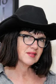 Katherine Dieckmann - Director in Diggers