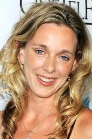 Mollie Milligan as Maggie in Upstream Color