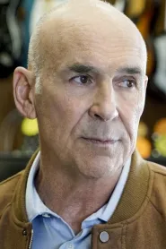 John M. Jackson as Donald in The Glimmer Man