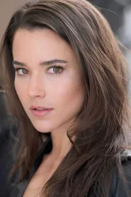 Rhiannon Fish as Vanessa in Occupation