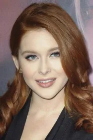 Renee Olstead as Jess Felton in Unfriended