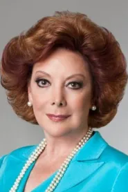 Jacqueline Andere as Alicia Roc in The Exterminating Angel