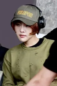 ViVi - Regizor in Chronicles of the Ghostly Tribe