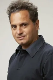 Breno Silveira - Regizor in The Seamstress