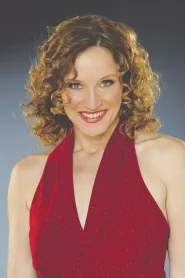 Isabel Benet as Gloria Gold in Sólo con tu pareja