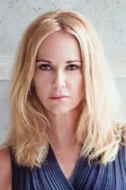 Rebecca Staab as Cheryl in Love Potion No. 9