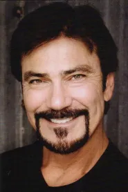 Victor Rivers as Herberto Ortega in La Cucaracha