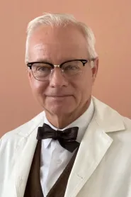 Alex Hyde-White as Dr. Reed Richards in The Fantastic Four