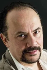 Maurizio Casagrande as Eugenio in Ho visto le stelle