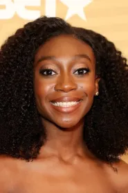 Shahadi Wright Joseph as Zora Wilson / Umbrae in Us