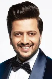 Riteish Deshmukh as Baburao 'Bob' in Housefull