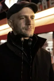 Adam Randall - Regizor in Night Teeth