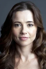 Linda Cardellini as Samantha in Grandma's Boy