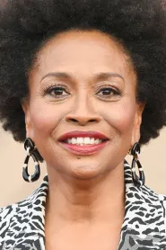 Jenifer Lewis as Boss #1 - Lil in Girl 6