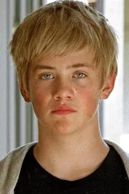 Konrad Baumann as Juli in The Wild Soccer Bunch 2