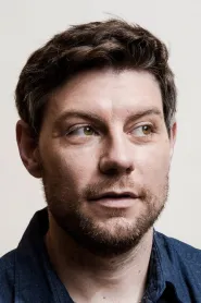Patrick Fugit as Elliot See in First Man