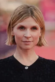Clémence Poésy as Rana in 127 Hours