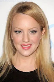 Wendi McLendon-Covey as Wendy in Paint