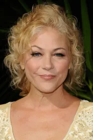 Patricia Hastie as Elizabeth King in The Descendants