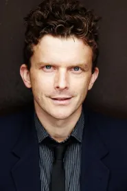 Leon Ford as De Vries in Rams