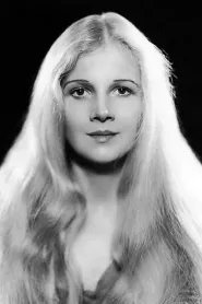 Ann Harding as Julie von Marwitz in The Fountain