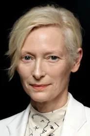 Tilda Swinton as Sal in The Beach