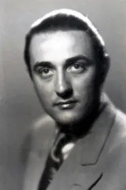 Enrique Rambal as Edmundo Nóbile in The Exterminating Angel