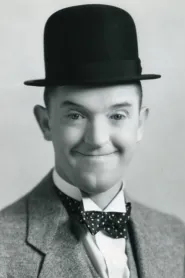 Stan Laurel as Jimmy Smith in The Pest