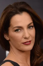 Ayelet Zurer as Vittoria Vetra in Angels & Demons