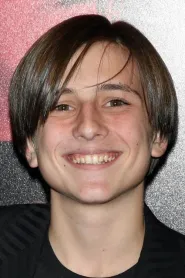 Sam Oz Stone as Walter Lewis in The Box