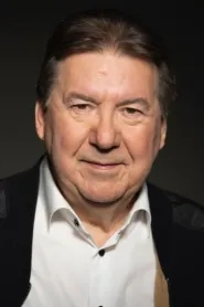 Rémy Girard as Rémy in The Barbarian Invasions