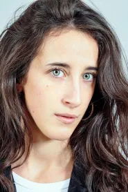 Agnès Hurstel as La préposée du vestiaire in Yannick