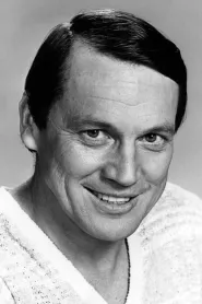 Sonny Shroyer as Big Billy Hunniker in The Devil and Max Devlin