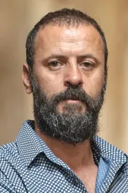 Ali Suliman as Omar Sadiki in Body of Lies