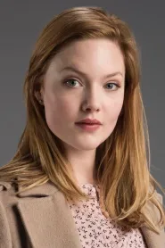 Holliday Grainger as Maria in Tulip Fever