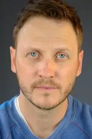 Kyle Davis as Store Clerk in The Hitcher