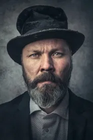 Stig Henrik Hoff as Aslak Tofte in Narvik