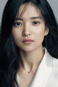 Kim Tae-ri as Sook-hee in The Handmaiden