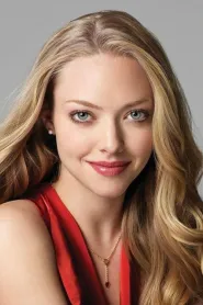 Amanda Seyfried as Nina Winchester in The Housemaid